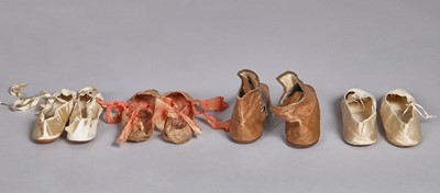 Lot 117 - Four pairs of shoes, 1820s-30s