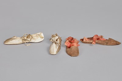 Lot 117 - Four pairs of shoes, 1820s-30s