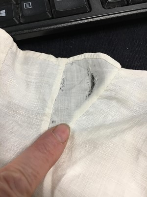 Lot 26 - A pair of girl's white linen short stays, probably French, circa 1805