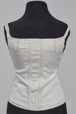 Lot 71 - A miniature pair of white cotton stays, probably a sewing test sample, circa 1815