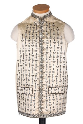 Lot 374 - A gentleman's embroidered satin waistcoat,...