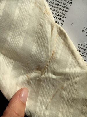 Lot 69 - A morning robe and chemise, 1820s