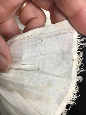 Lot 538 - A fine and rare shaped linen ruffler, English, 1620s