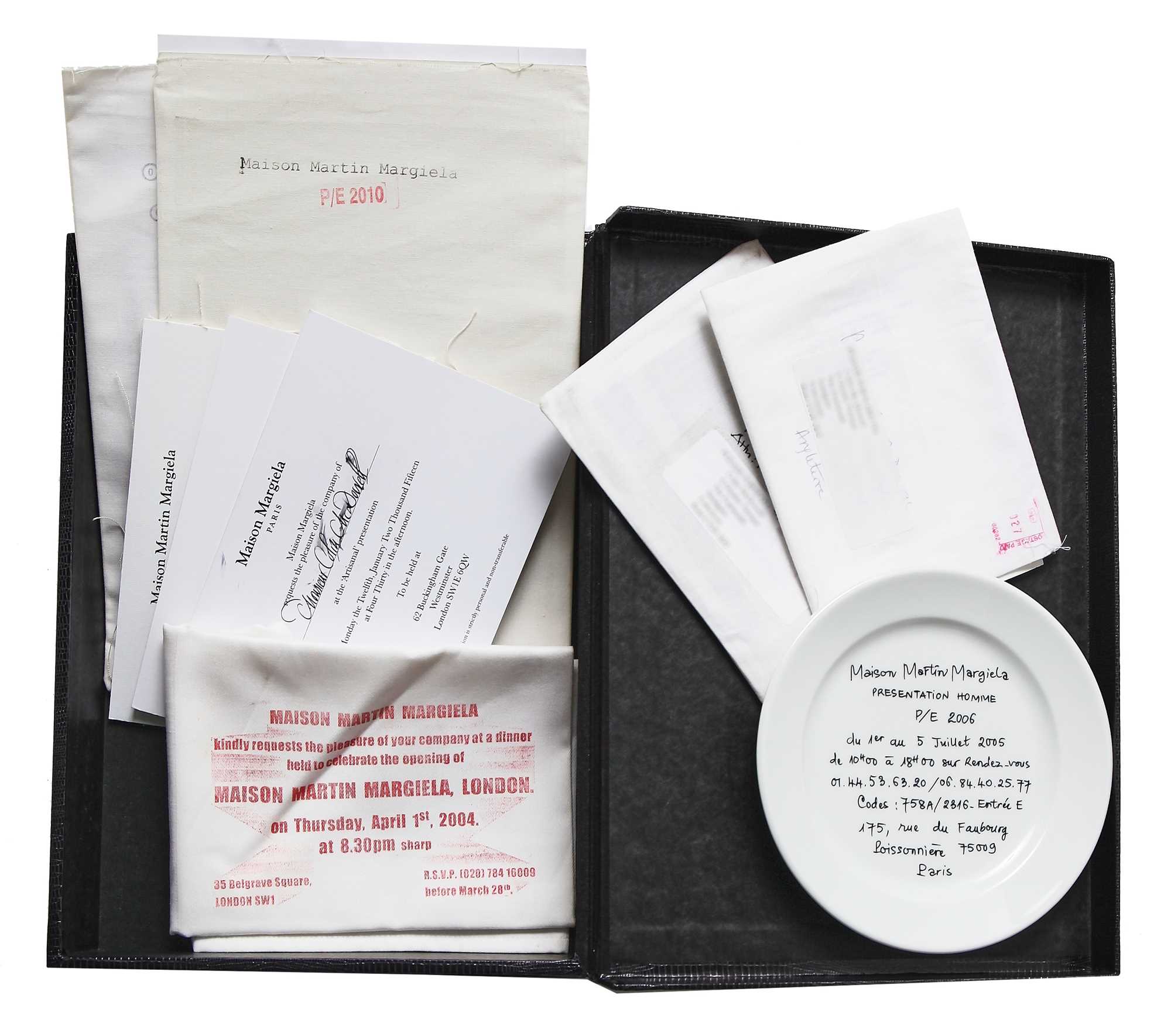 Click for high resolution Lot 114 - A rare Martin Margiela porcelain plate invitation, Homme Spring-Summer 2006 and others