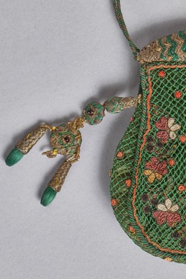 Lot 53 - A green silk reticule, early 19th century