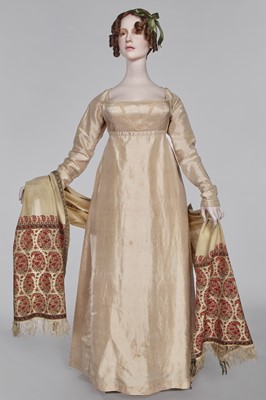 Lot 80 - A blush silk taffeta dress, French, circa 1810