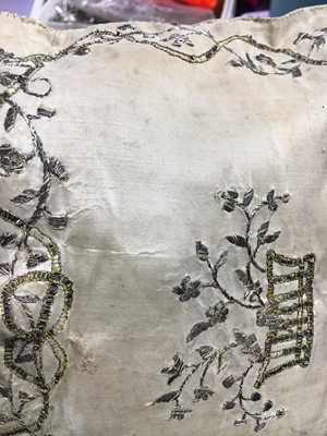 Lot 35 - A group of reticules and purses, early 19th century