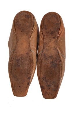 Lot 507 - A pair of tan Morocco leather walking shoes, 1810-20