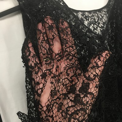 Lot 462 - A Lucien Lelong haute couture black lace cocktail dress, circa 1928