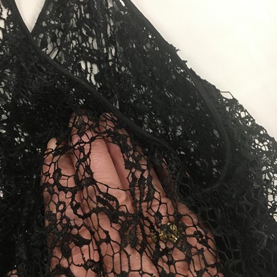 Lot 462 - A Lucien Lelong haute couture black lace cocktail dress, circa 1928