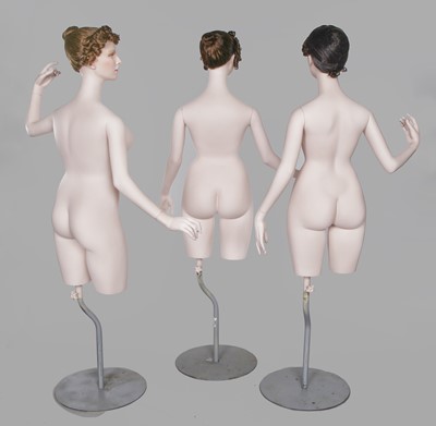 Lot 121 - Three bespoke Gem's Studio historic figures