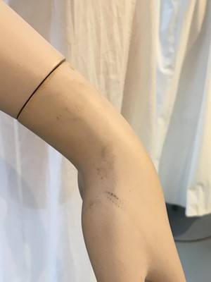 Lot 124 - A bespoke Gem's Studio historic figure