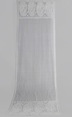 Lot 88 - A fine embroidered muslin stole, Indian, early 19th century
