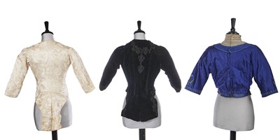Lot 639 - A group of women's clothing, mainly circa 1910