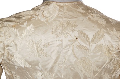 Lot 639 - A group of women's clothing, mainly circa 1910