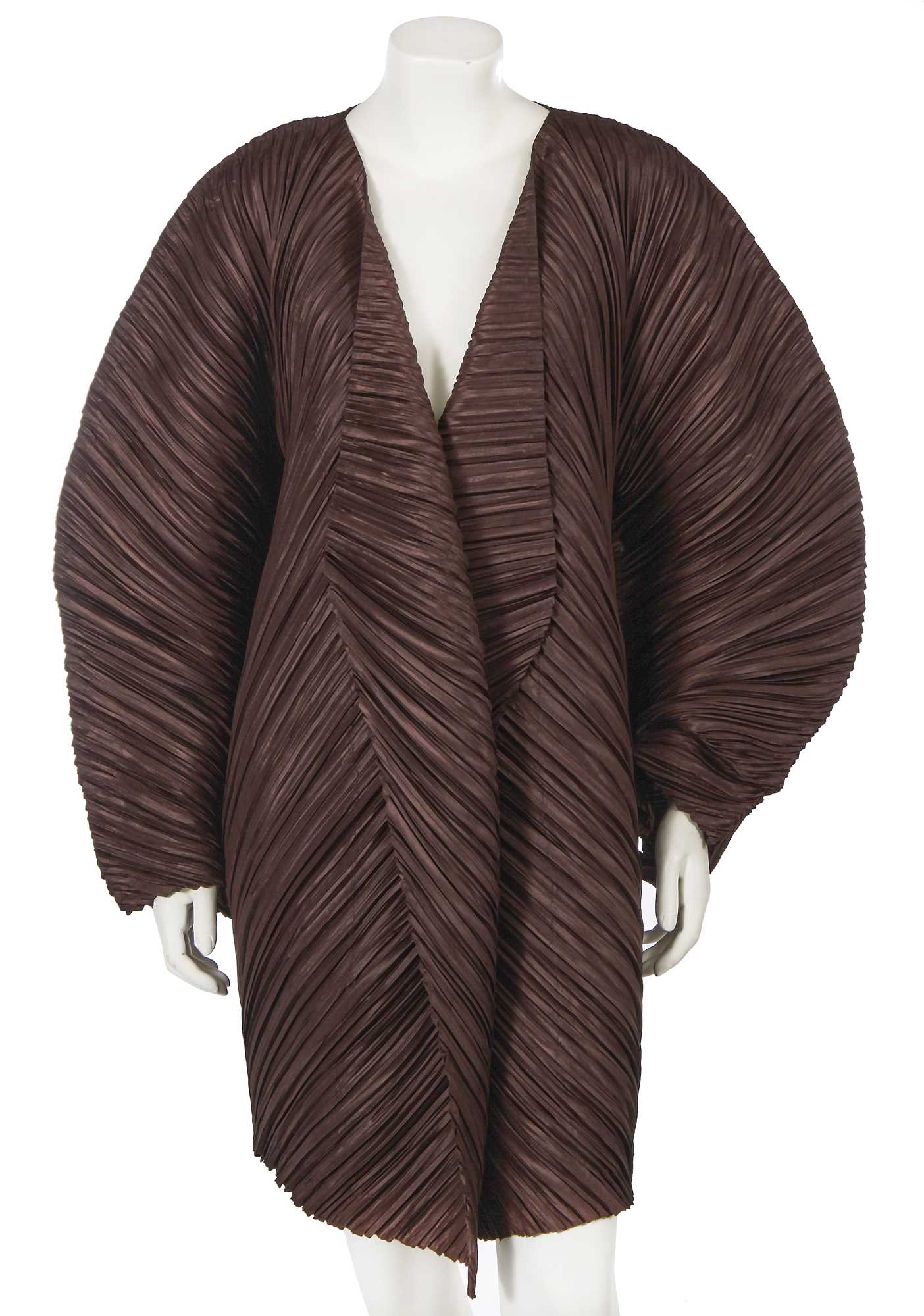 Lot 288 - An Issey Miyake brown pleated polyester coat, Spring-Summer 1995