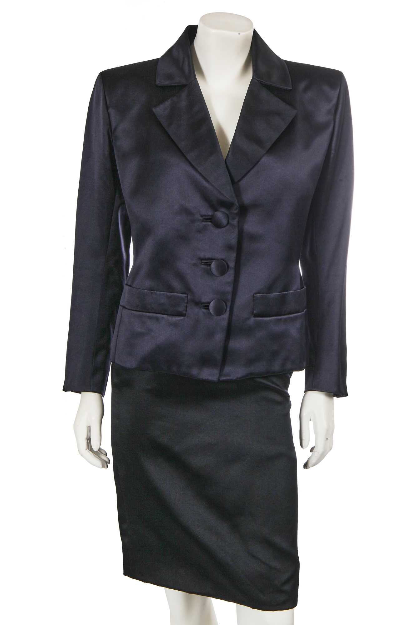Documented Fall 2001 Yves Saint Laurent Haute Couture 'Le Smoking' Suit w Exaggerated Collar