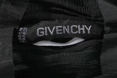 Lot 274 - An Hubert de Givenchy haute couture green satin dress, mid-late 1980s