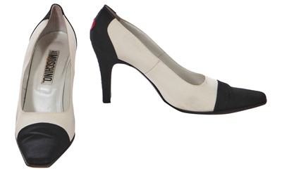 Lot 365 - A Moschino Chanel-inspired ensemble, 1990s-2000s