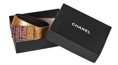 Lot 1 - A fine Chanel by Karl Lagerfeld gold fantasy tweed coat, 'Egyptomania' collection, Métiers d'Art, Pre-Fall 2019