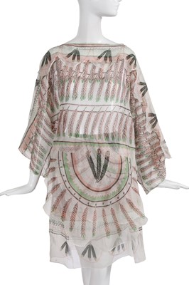Lot 290 - A Zandra Rhodes printed chiffon ensemble, 'New York and Indian Feathers' collection, Autumn-Winter 1970-71