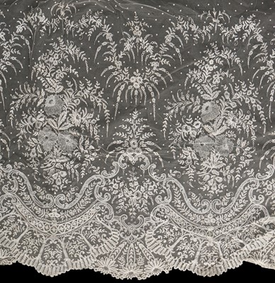 Lot 510 - A good Brussels mixed lace dress flounce,...