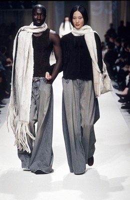 Lot 117 - A Jean Paul Gaultier white rabbit fur scarf, 'Dandy-Motard-Glam' collection, Autumn-Winter 1999-2000