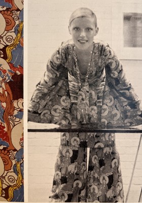 Lot 377 - A fine Thea Porter 'Buddha' printed silk satin and chiffon gown, Spring-Summer 1972