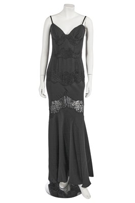 Lot 400 - An Amanda Wakeley black crêpe and lace evening dress, 2000s