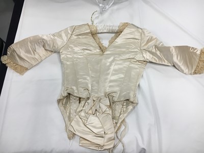 Lot 489 - A Josephine H Egan rose brocade and satin evening gown, American, circa 1885