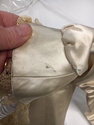 Lot 489 - A Josephine H Egan rose brocade and satin evening gown, American, circa 1885