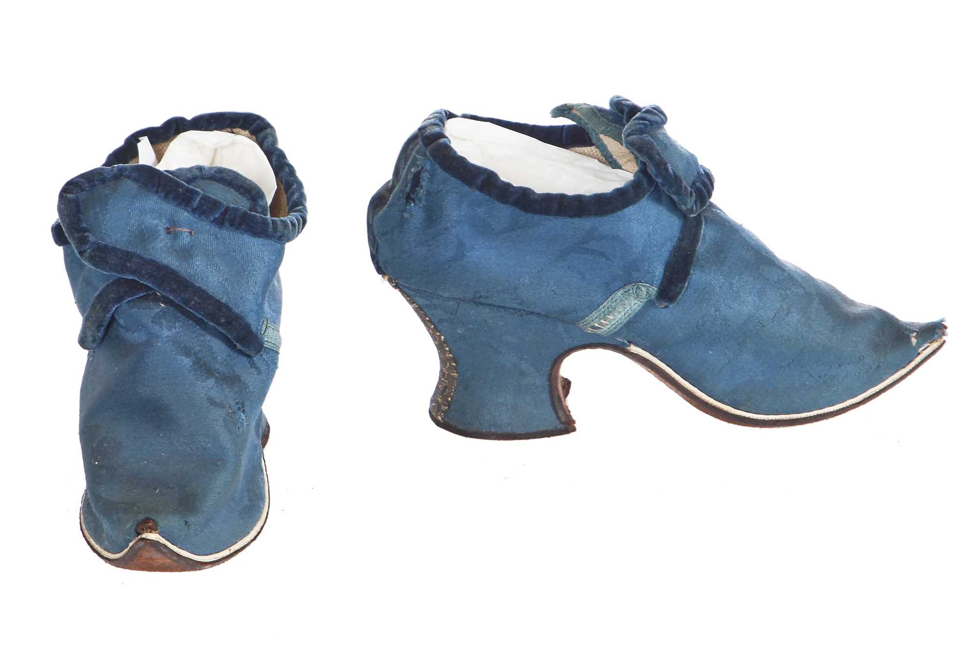 Lot 536 - A pair of blue wool damask shoes, circa 1720