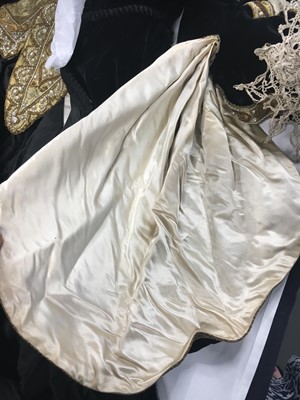 Lot 481 - A Gustave Beer 'Queen Anne of Austria' fancy dress outfit made for Clarisse Bischoffsheim (née Biedermann) for the Devonshire Ball, 1897