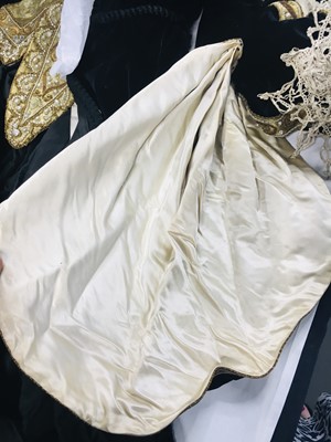Lot 481 - A Gustave Beer 'Queen Anne of Austria' fancy dress outfit made for Clarisse Bischoffsheim (née Biedermann) for the Devonshire Ball, 1897
