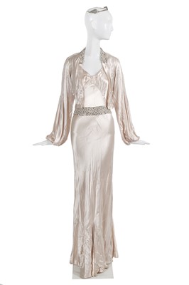 Lot 740 - An Elaine Pacquin of Liverpool oyster satin evening ensemble, circa 1936