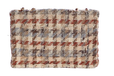 Lot 34 - A Chanel by Karl Lagerfeld tweed flap bag, 1980s