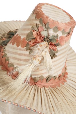 Lot 515 - A fine and rare woman's hat, French, 1790-92