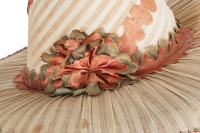 Lot 515 - A fine and rare woman's hat, French, 1790-92
