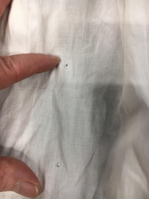 Lot 176 - A gentleman's linen shirt, circa 1800