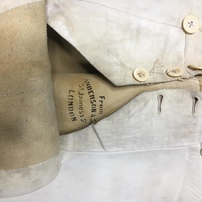 Lot 176 - A gentleman's linen shirt, circa 1800
