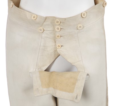 Lot 176 - A gentleman's linen shirt, circa 1800