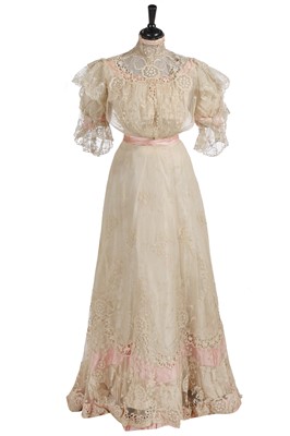 Lot 787 - A white lace summer gown, circa 1905
