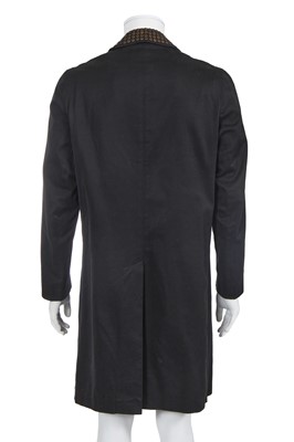 Lot 138 - A Maison Martin Margiela men's black cotton gabardine coat, Spring-Summer 2007