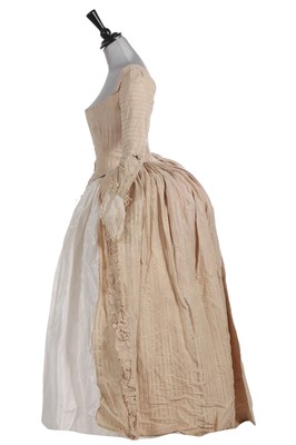 Lot 882 - A poor condition robe a l'Anglaise, 1770s