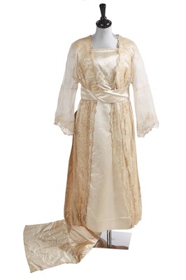 Lot 767 - Four bridal gowns, mainly 1920s