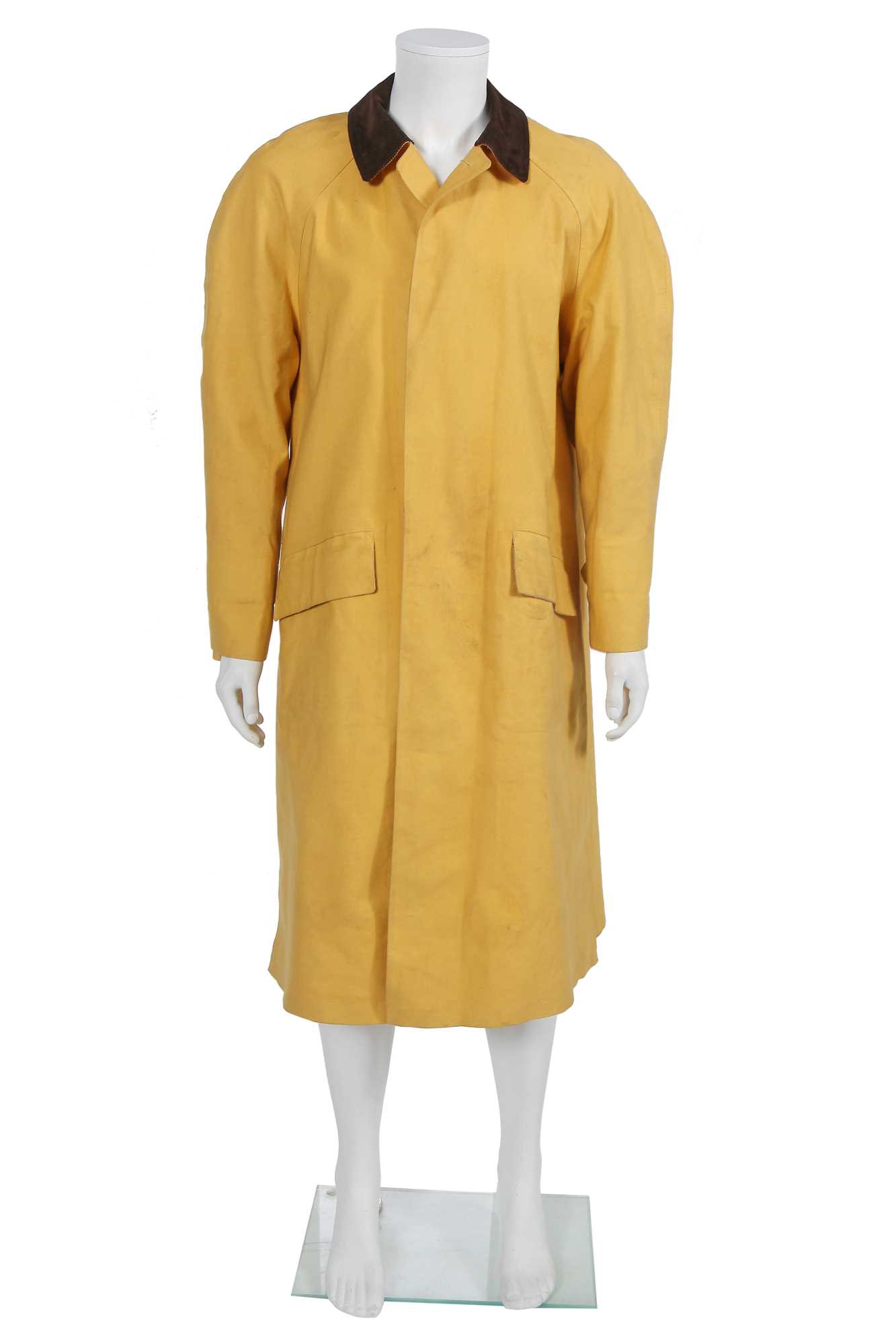 Lot 156 - An Hermès men's yellow cotton raincoat, 1970s