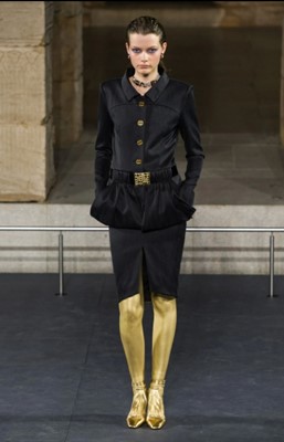 Lot 187 - A Chanel by Karl Lagerfeld black leather belt, 'Egyptomania' collection, Métiers d'Art, Pre-Fall 2019