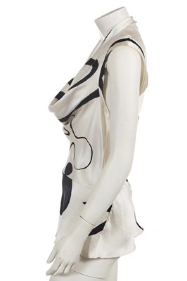 Lot 559 - A Samantha Shaw Calder-print Ascher silk blouse, late 1990s