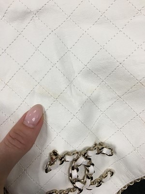 Lot 186 - A Chanel by Karl Lagerfeld white lambskin bandana/neckerchief, 'Chalet Gardenia' collection, Autumn-Winter 2019-2020