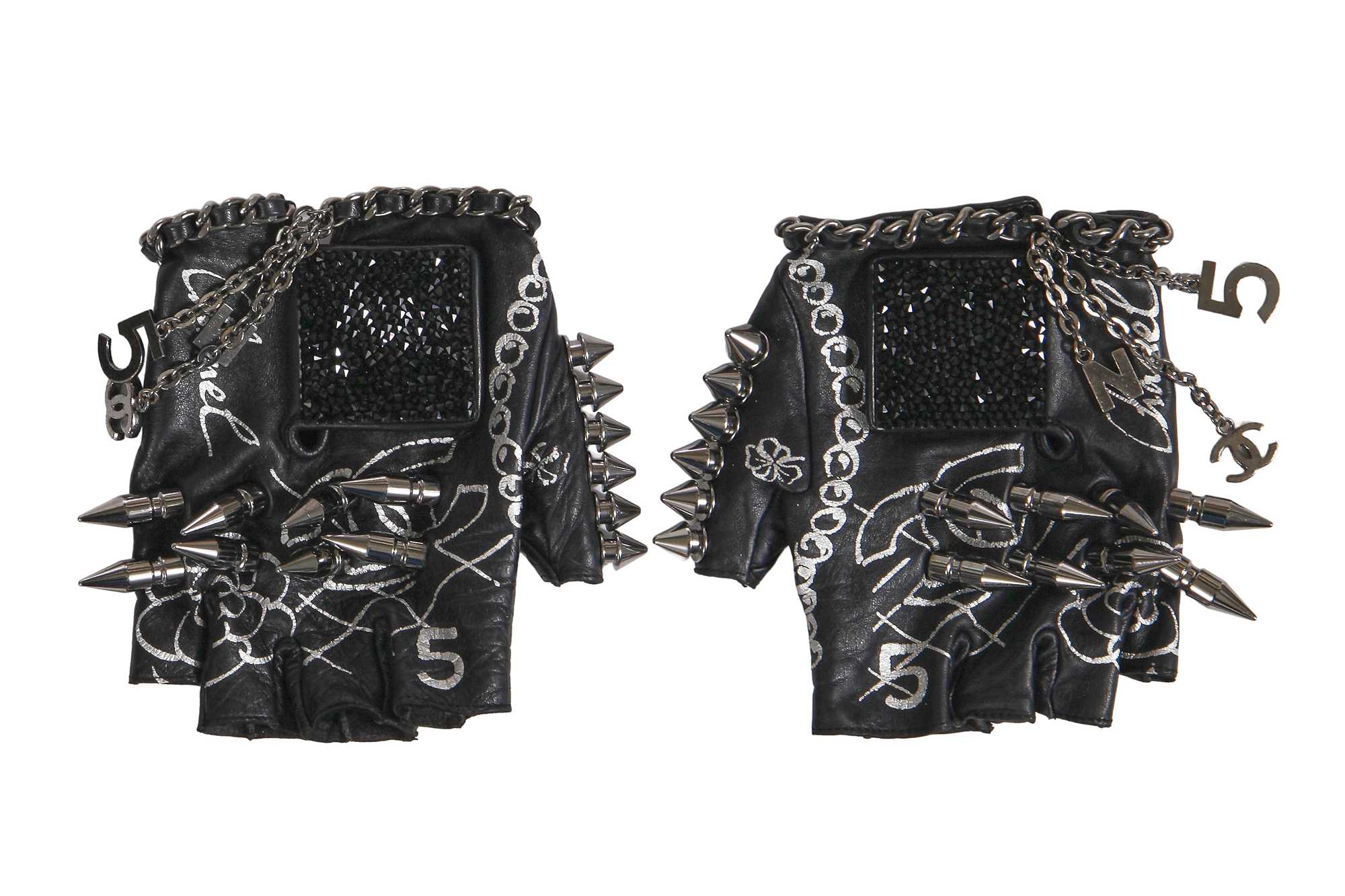 Lot 24 - A pair of Chanel by Karl Lagerfeld little black gloves, 2000s